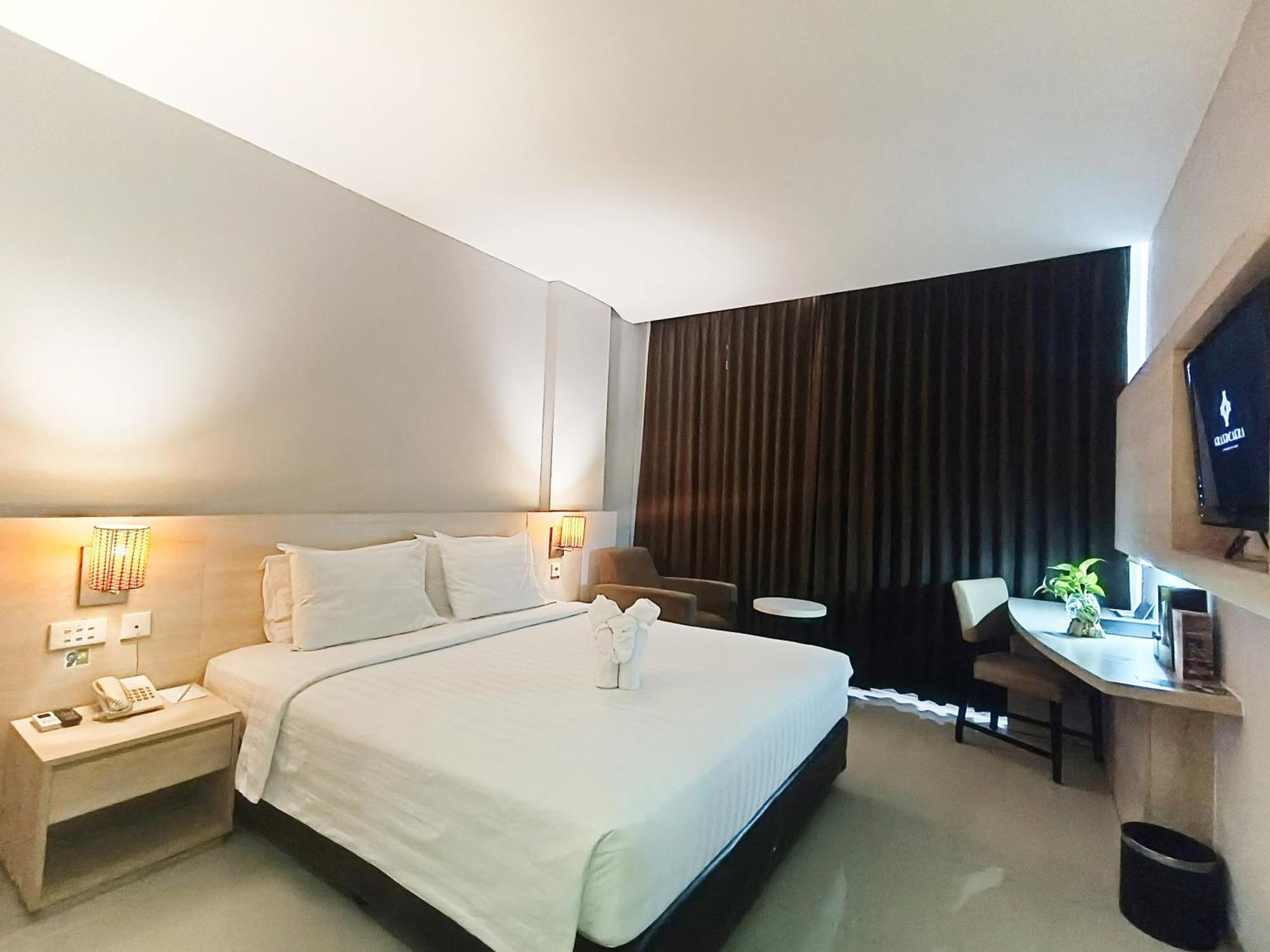 Grand Cakra Hotel Malang Eksteriør bilde