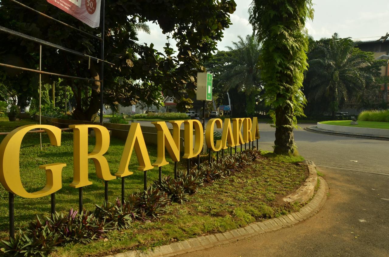 Grand Cakra Hotel Malang Eksteriør bilde